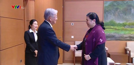 Vicepresidenta del Parlamento vietnamita recibe a una delegación de la OMS - ảnh 1