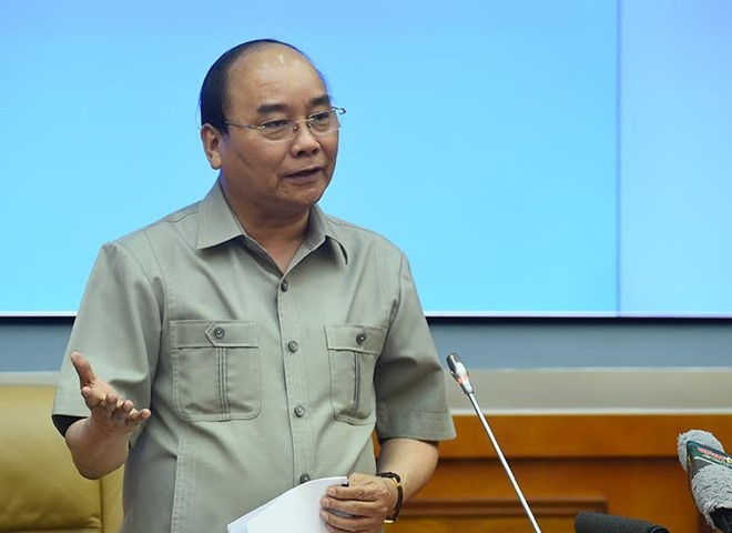 Premier vietnamita urge a dominar tecnologías militares para salvaguardar el país  - ảnh 1