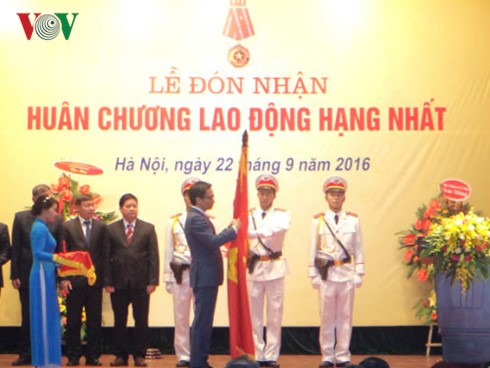 Museo Nacional de Historia de Vietnam recibe Orden de Trabajo, primera clase - ảnh 1