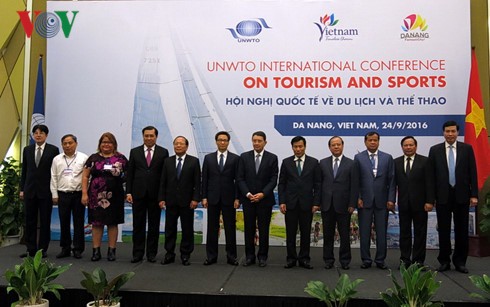 En Da Nang conferencia internacional de Turismo y Deporte - ảnh 1