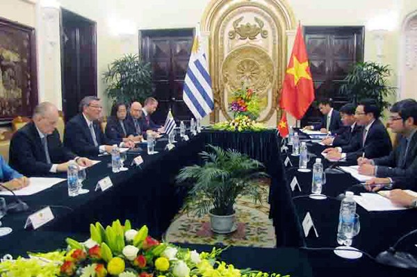 Vietnam fortalece relaciones de cooperación multisectorial con Uruguay - ảnh 1