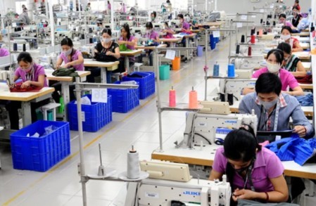 Vietnam por lograr un favorable entorno de negocios e inversiones - ảnh 1