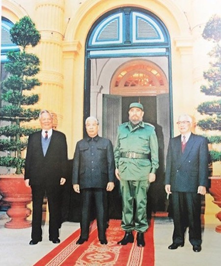 Encuentros amistosos entre Fidel y dirigentes vietnamitas - ảnh 7