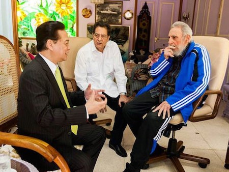 Encuentros amistosos entre Fidel y dirigentes vietnamitas - ảnh 15