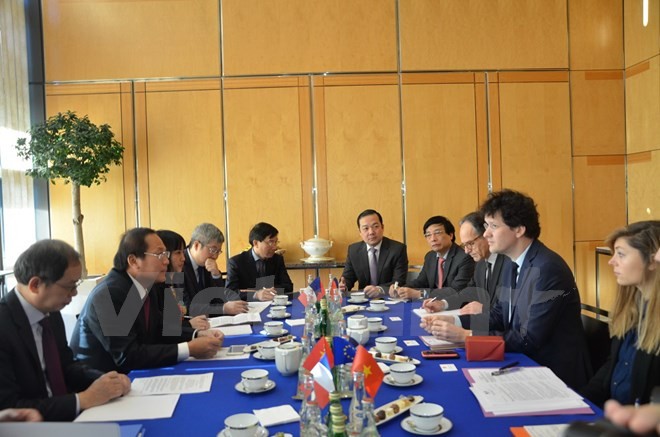 Vietnam y Francia estrechan cooperación en información y comunicación - ảnh 1
