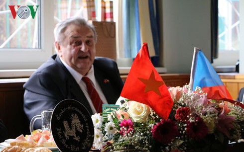 Marcel Winter, reelegido como presidente de Asociación de Amistad República Checa-Vietnam - ảnh 1