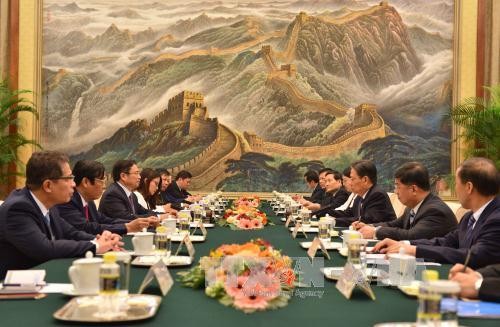 Dirigentes de Vietnam y China interesados en profundizar relaciones binacionales - ảnh 1