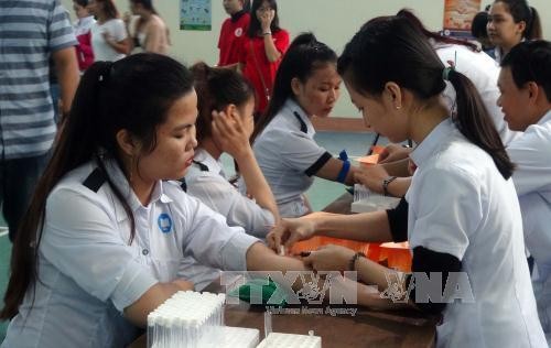 Vietnam promueve donación de sangre en la “Fiesta de la Primavera Roja” - ảnh 1