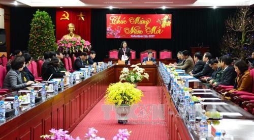 Dirigentes vietnamitas asisten a conferencias de balance en regiones norteñas  - ảnh 1