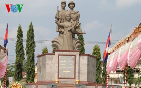 Completan restauración del Monumento de Amistad Vietnam-Camboya - ảnh 1
