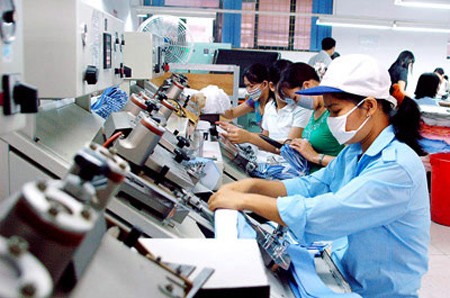 Vietnam atrae 3 mil 400 millones de dólares de inversión extranjera en lo que va de año - ảnh 1