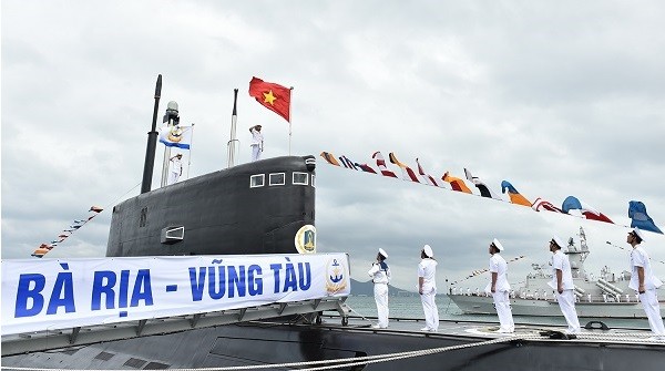 Vietnam moderniza sus fuerzas navales con el compromiso de mantener la paz en el Mar Oriental - ảnh 1