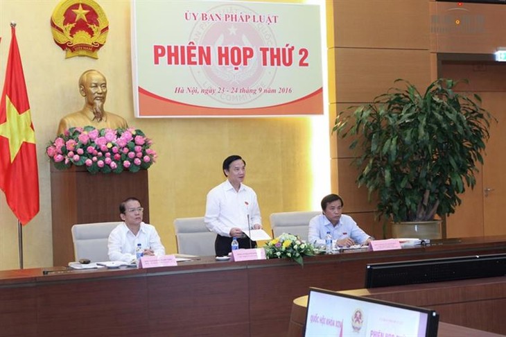 Arranca cuarta reunión del Comité del Derecho del Parlamento vietnamita - ảnh 1