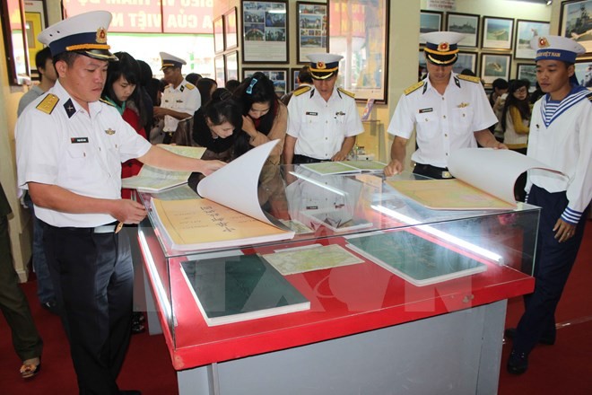 Lam Dong acoge tercera exhibición de evidencias sobre soberanía marítima de Vietnam - ảnh 1