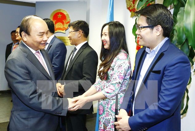 Visita del premier vietnamita a Estados Unidos atrae medios y expertos internacionales  - ảnh 1