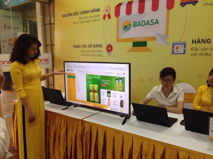 Estrenan mercado electrónico de especialidades vietnamitas - ảnh 1