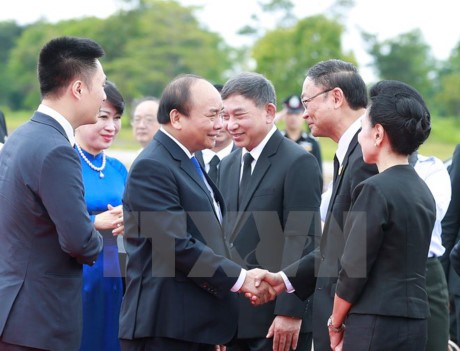 Primer ministro vietnamita finaliza visita oficial a Tailandia - ảnh 1