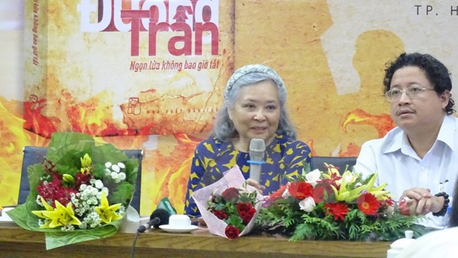 Publican la autobiografía de la luchadora por la justicia de las víctimas vietnamitas de la dioxina - ảnh 1