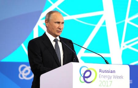 Putin critica sanciones económicas contra Moscú - ảnh 1