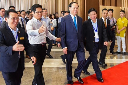 Presidente vietnamita revisa los preparativos para la Cumbre de APEC 2017 - ảnh 1