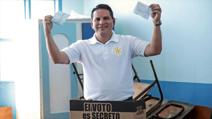 Candidato conservador lidera las presidenciales en Costa Rica pero irá a segunda vuelta - ảnh 1