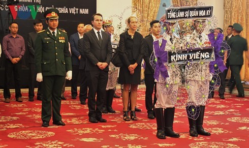 Amigos del mundo y segmentos de la sociedad homenajean a ex primer ministro vietnamita - ảnh 2