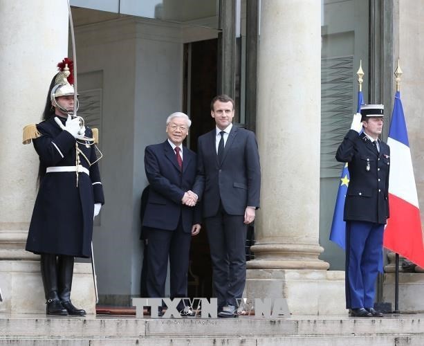 Visita a Francia del líder partidista vietnamita acapara atención de la prensa local - ảnh 1