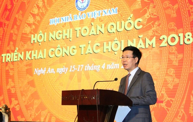 Urgen a la prensa vietnamita a renovarse y ser más dinámica - ảnh 1