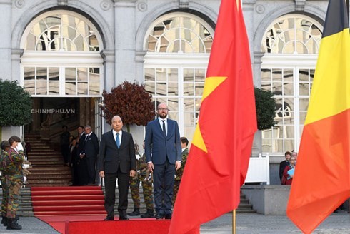Premier vietnamita inicia su visita a Bélgica y la Unión Europea - ảnh 1