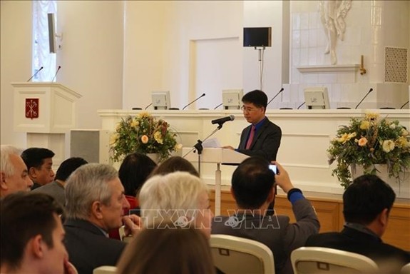 Inaugurado en San Petersburgo primer encuentro del Foro Juvenil Vietnam-Rusia - ảnh 1