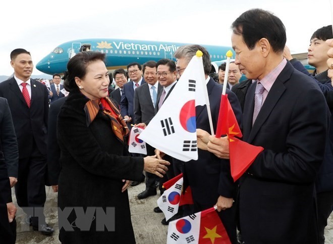 Presidenta del Parlamento vietnamita en Corea del Sur - ảnh 1
