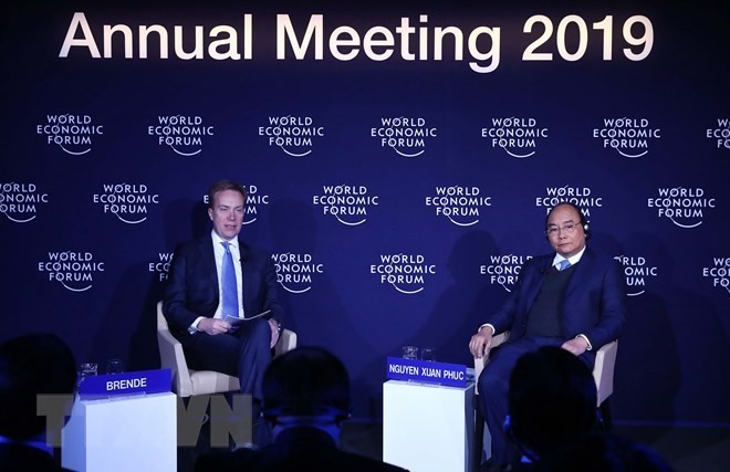 Debate sobre la integración global de Vietnam en el Foro Económico Mundial  - ảnh 1