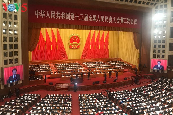 Inauguran nuevo período de sesiones de la Asamblea Nacional de China - ảnh 1