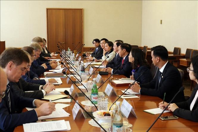 Vietnam y Rusia interesados en cooperar en intercambio de archivos y gestión estatal - ảnh 1