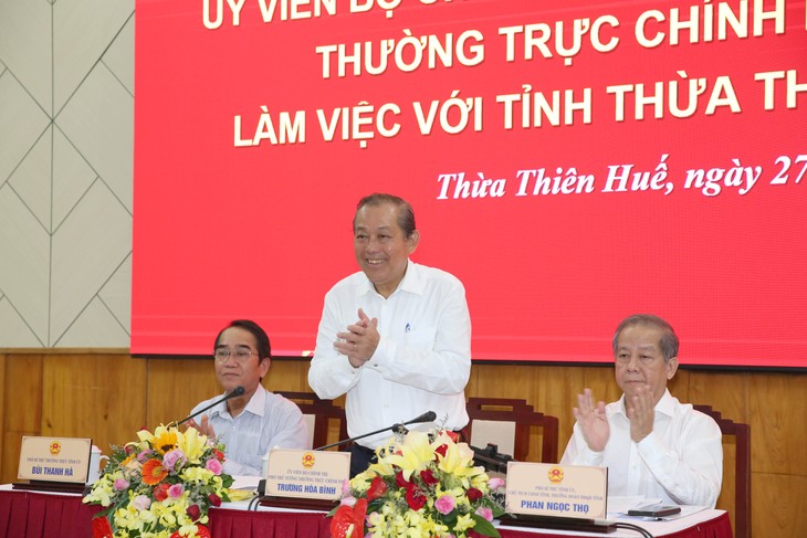 Vicepremier vietnamita trabaja en Thua Thien-Hue - ảnh 1