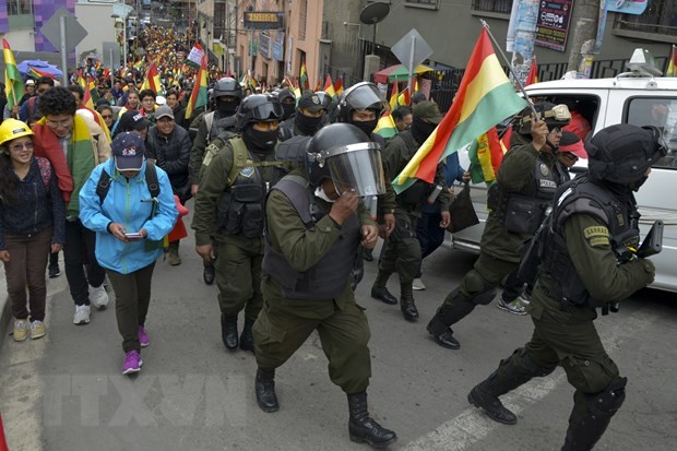 Atacadas sedes diplomáticas de varios países en Bolivia - ảnh 1