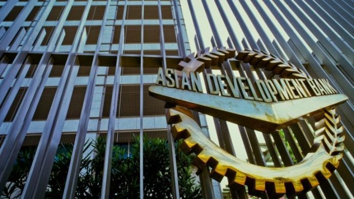 Banco Asiático de Desarrollo promete ayuda financiera a Vietnam y demás miembros - ảnh 1