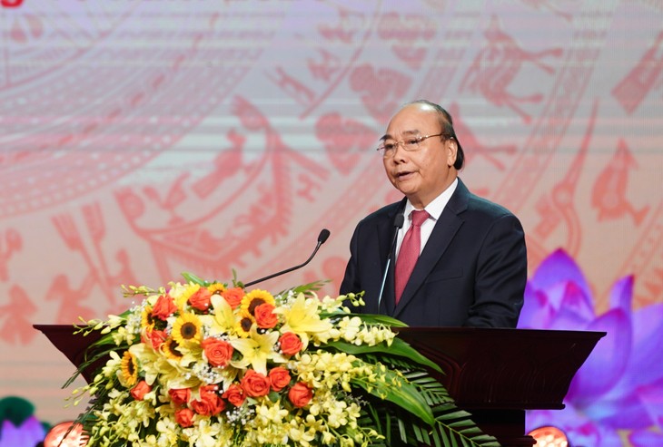 Premier vietnamita urge a Hanói a impulsar los movimientos de emulación - ảnh 1