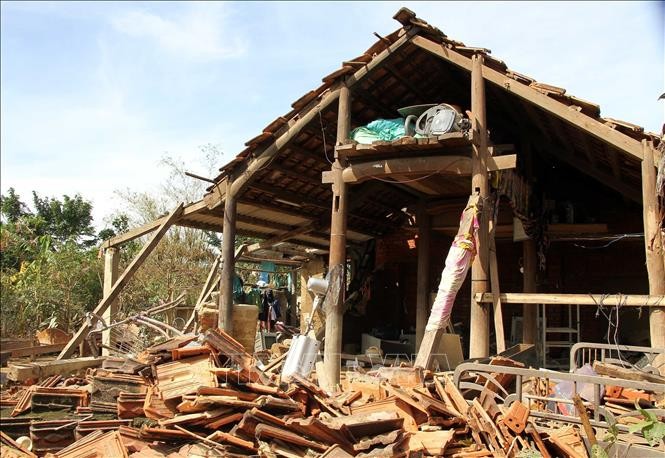 Reino Unido dona 500 mil libras a poblaciones vietnamitas afectadas por desastres naturales - ảnh 1