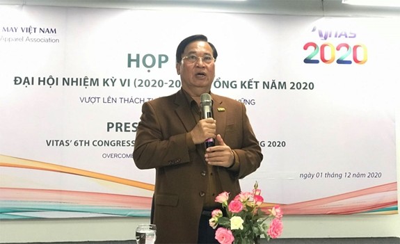 La industria textil de Vietnam lograría 35 mil millones de dólares en exportaciones en 2020 - ảnh 1