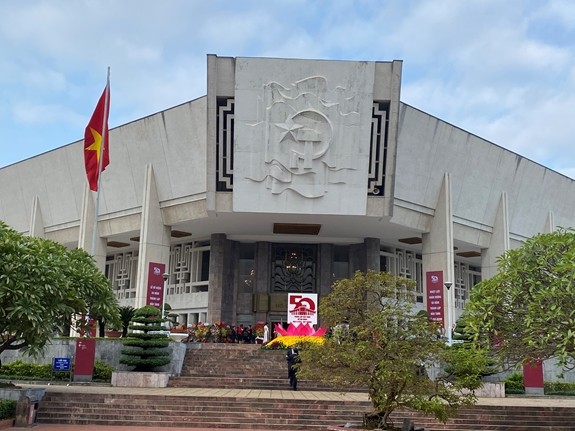 El Museo Ho Chi Minh atesora el legado del ilustre líder revolucionario de Vietnam - ảnh 1
