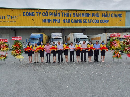 Vietnam exporta el primer lote de camarones de 2021 - ảnh 1