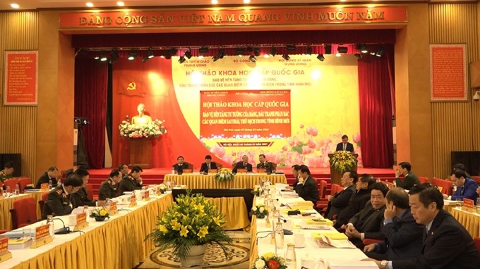 Instan a proteger las bases ideológicas del Partido Comunista de Vietnam - ảnh 1