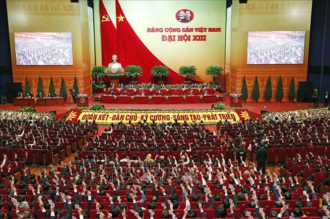 Académicos extranjeros participan en seminarios sobre Partido Comunista de Vietnam - ảnh 1