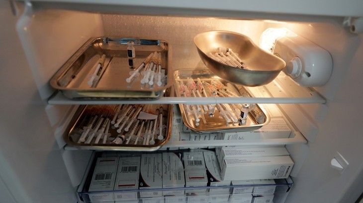 Vietnam recibe 174 refrigeradores para almacenar vacunas de GAVI - ảnh 1