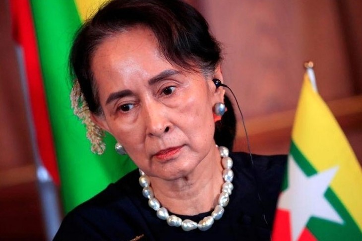 Condenan a la exlíder de Myanmar a cuatro años de prisión - ảnh 1