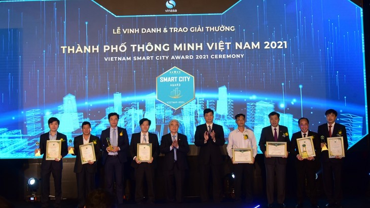 Da Nang reconocida por VINASA como ciudad inteligente por segunda vez - ảnh 1