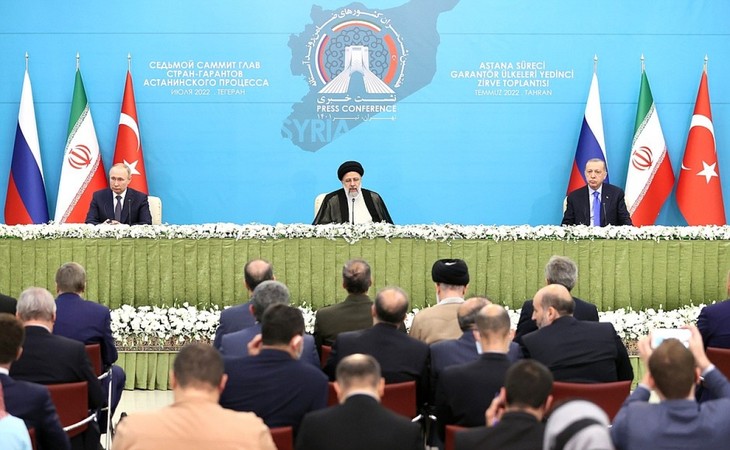 Rusia, Turquía e Irán continúan cooperando contra el terrorismo en Siria - ảnh 1