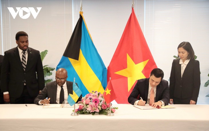 Vietnam y Bahamas establecen relaciones diplomáticas - ảnh 1