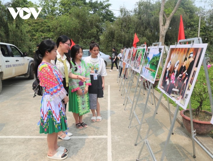 Efectúan el Día de Cultura de los Grupos Étnicos de Vietnam en Bac Kan - ảnh 1